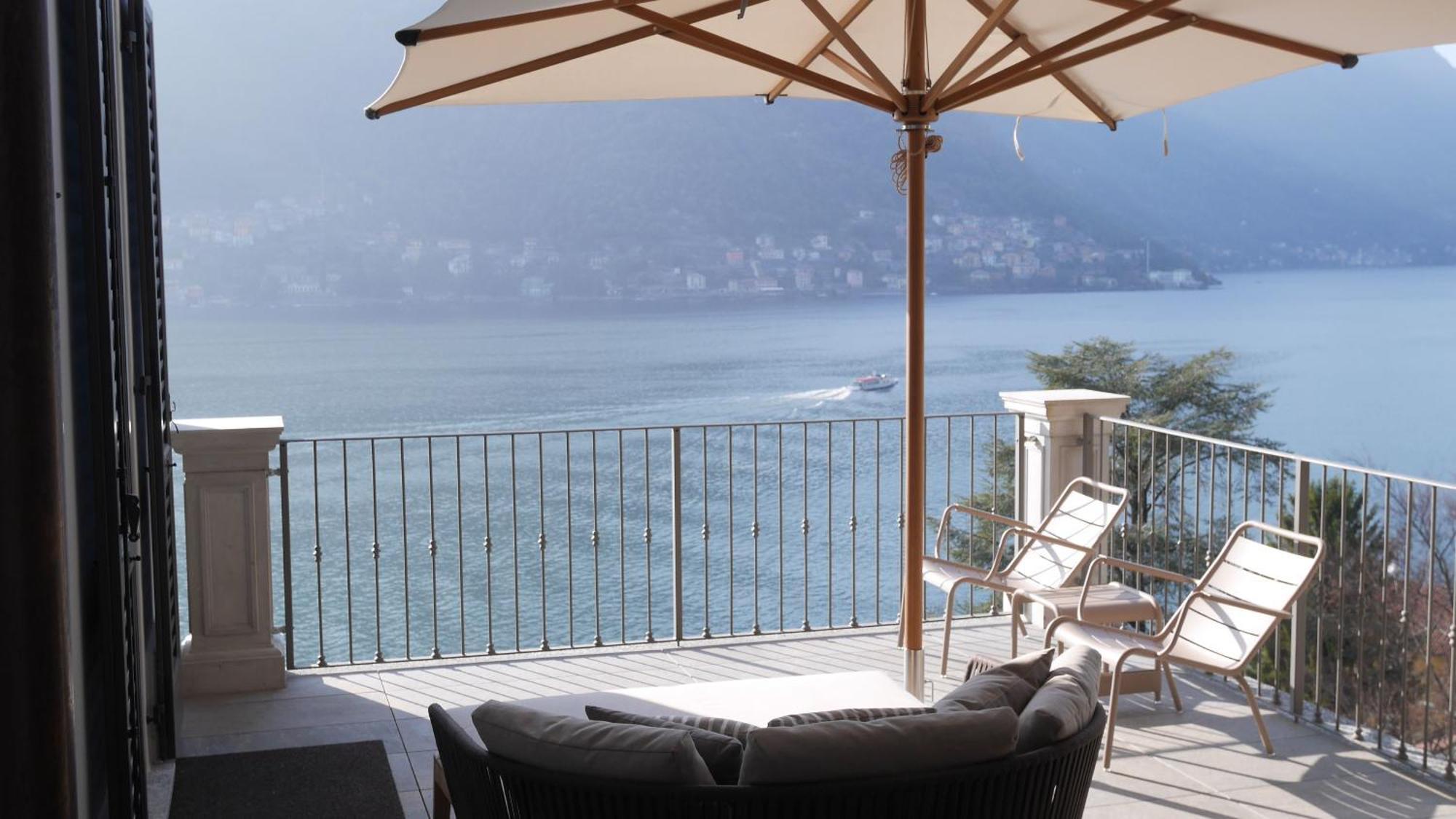Làrio 5* Pognana Lario